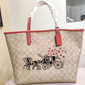 Coach Gallery Signature Horse & Carriage Hearts Motif Tote